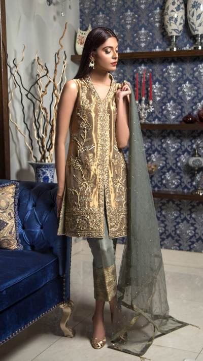 HA-09 HAMZA ANWAR LUXURY PRÉT 2018 VOL I - chambeili Bridal