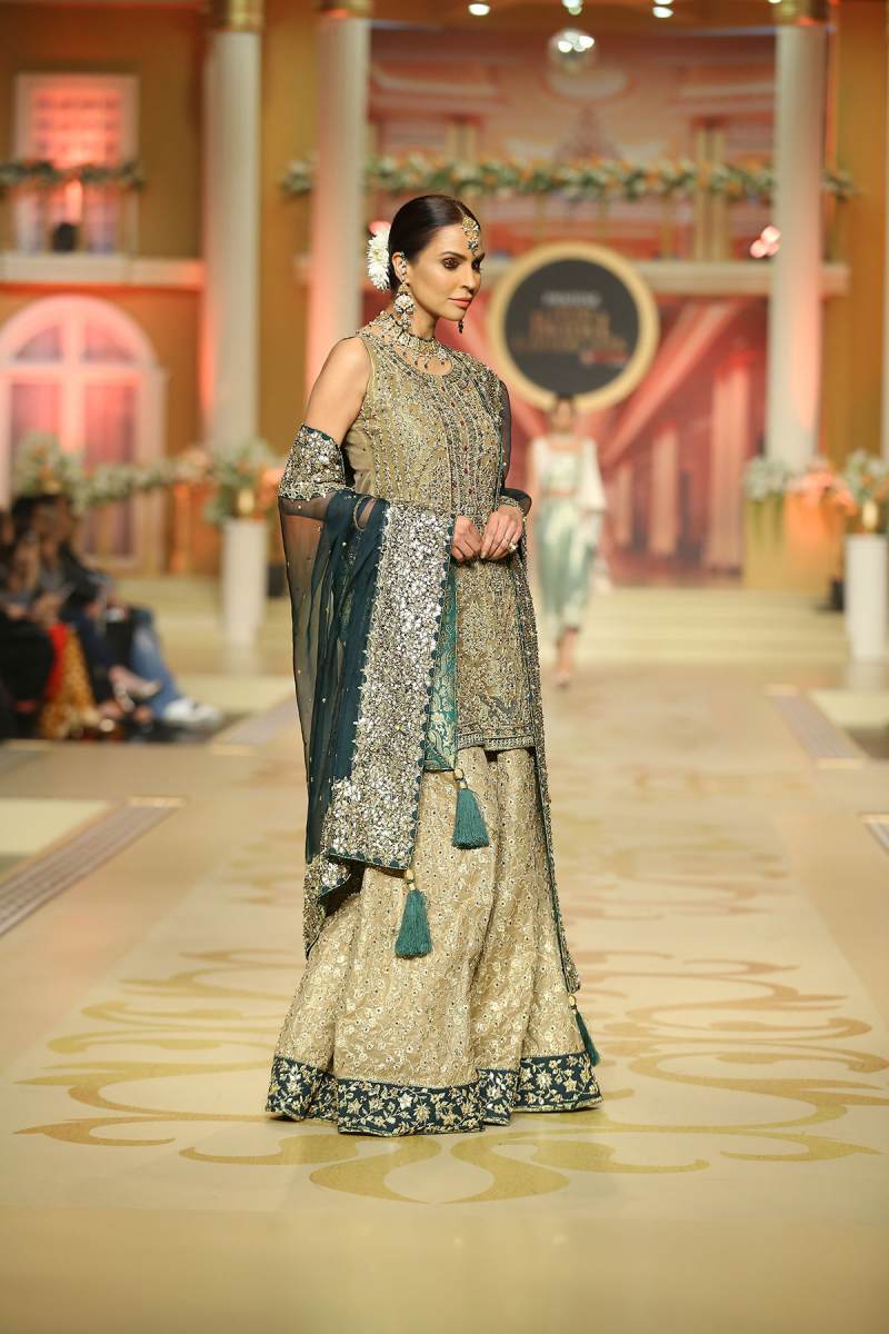 RAZE ZIBAEI ZA-RZ-604 Bridal by Zonia Anwaar - chambeili Bridal