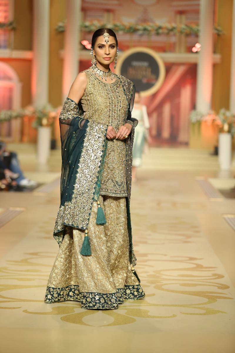 RAZE ZIBAEI ZA-RZ-604 Bridal by Zonia Anwaar - chambeili Bridal