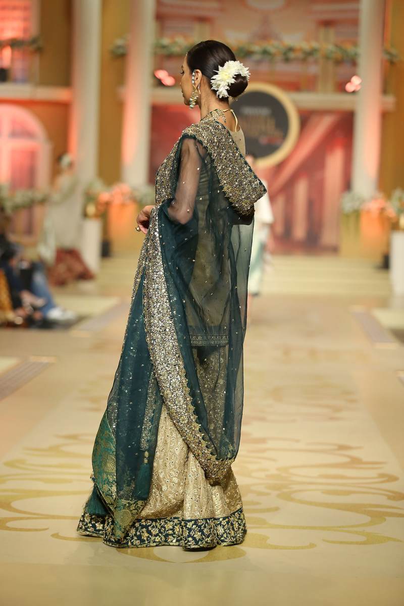 RAZE ZIBAEI ZA-RZ-604 Bridal by Zonia Anwaar - chambeili Bridal