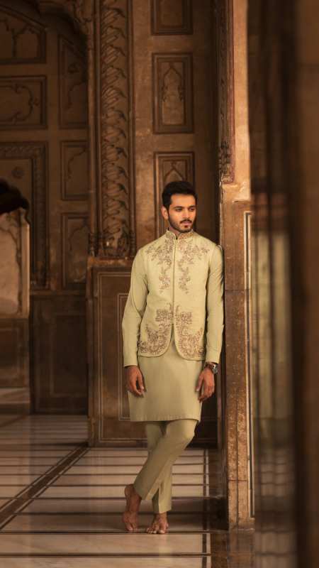 ZEB UN NISSA MIRZA SS19 FORMAL by Faiza Saqlain - chambeili Bridal
